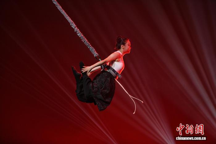 锦标赛举行, 天津首届国, com