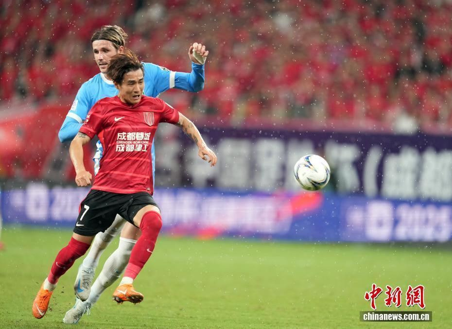 赛在成都凤, 园专业足球 赛在成都凤, 园专业足球