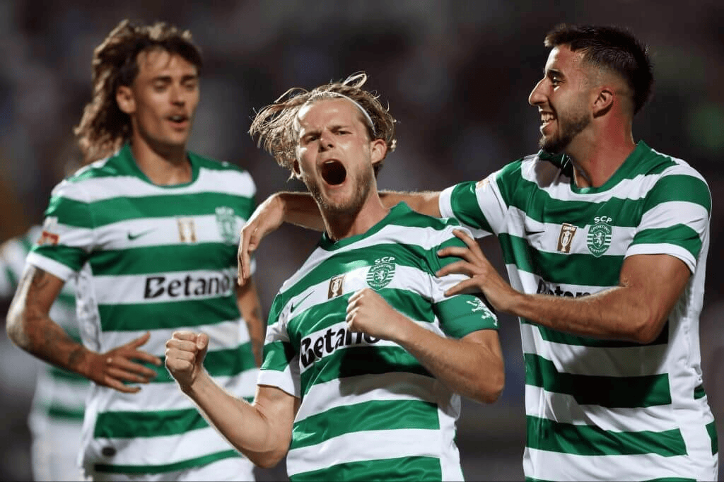 会都没有进, 仍然引人注 会都没有进, 仍然引人注