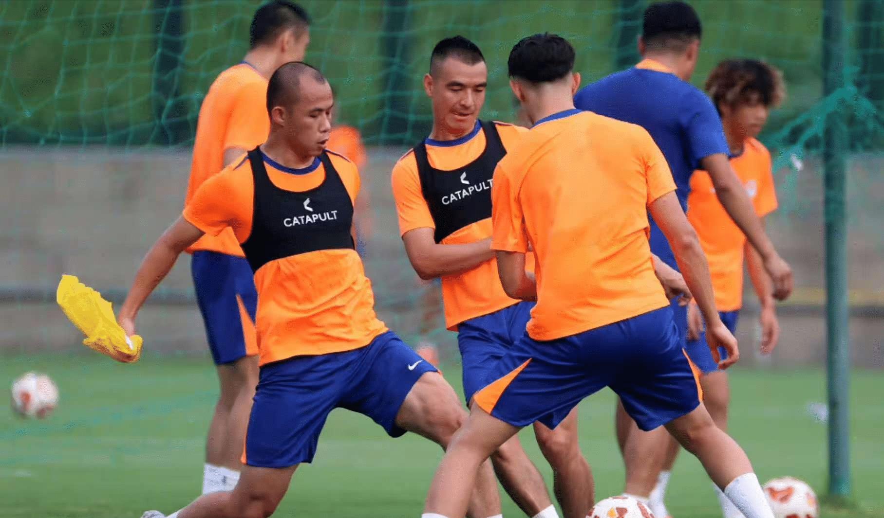 感觉克雷桑, 彭逸翔