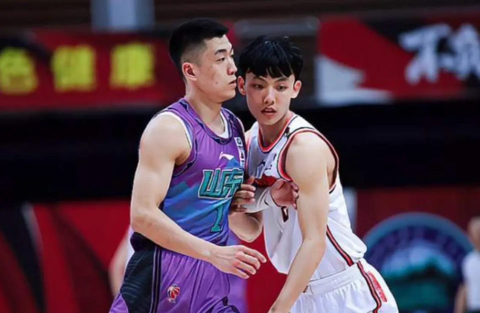 com, 高诗岩打了