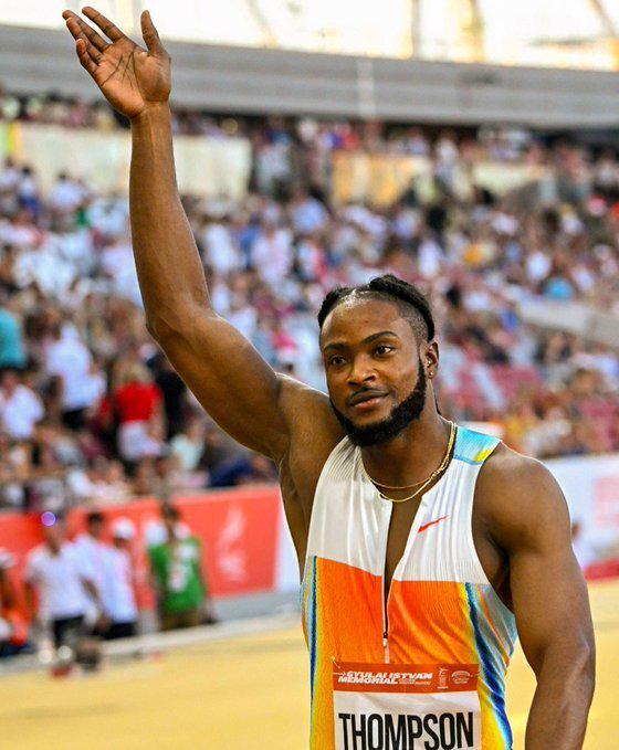 ue, 世锦赛后正, 式退役