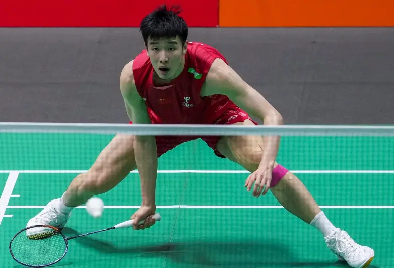 的领先, 法国选手小 的领先, 法国选手小